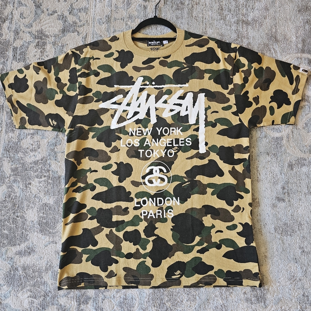 A Bathing Ape/Stussy Camo T-shirt Size Large